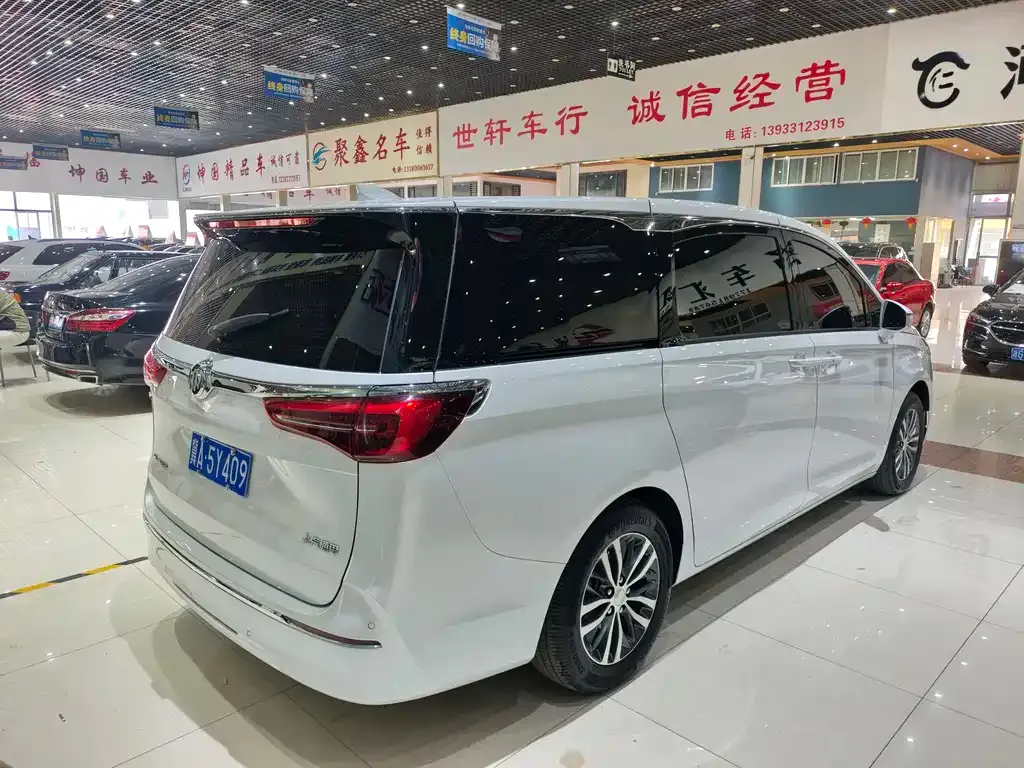 Buick GL8 2022 из CN, фото 7