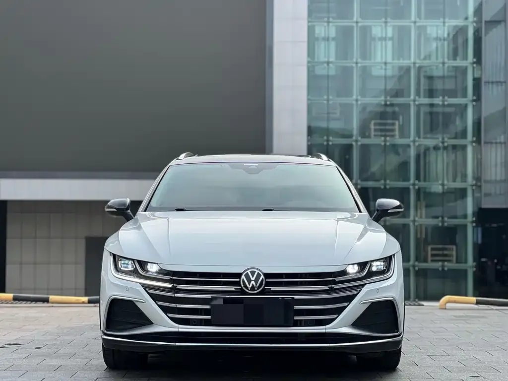 Volkswagen CC 2022 из CN, фото 2