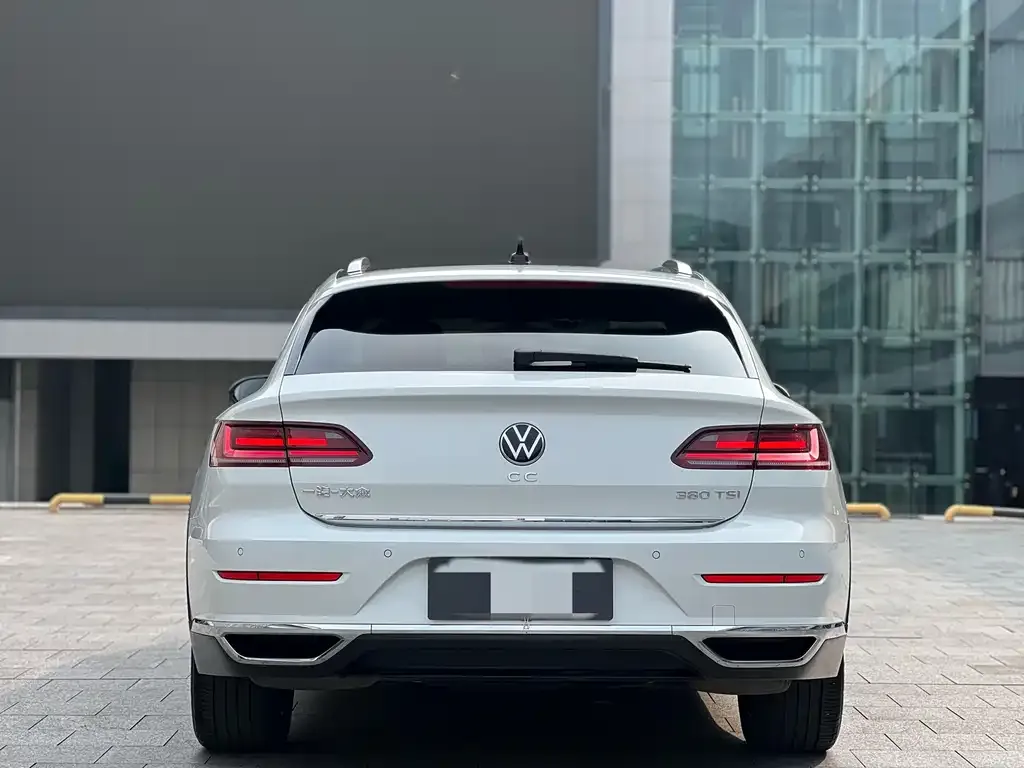Volkswagen CC 2022 из CN, фото 3