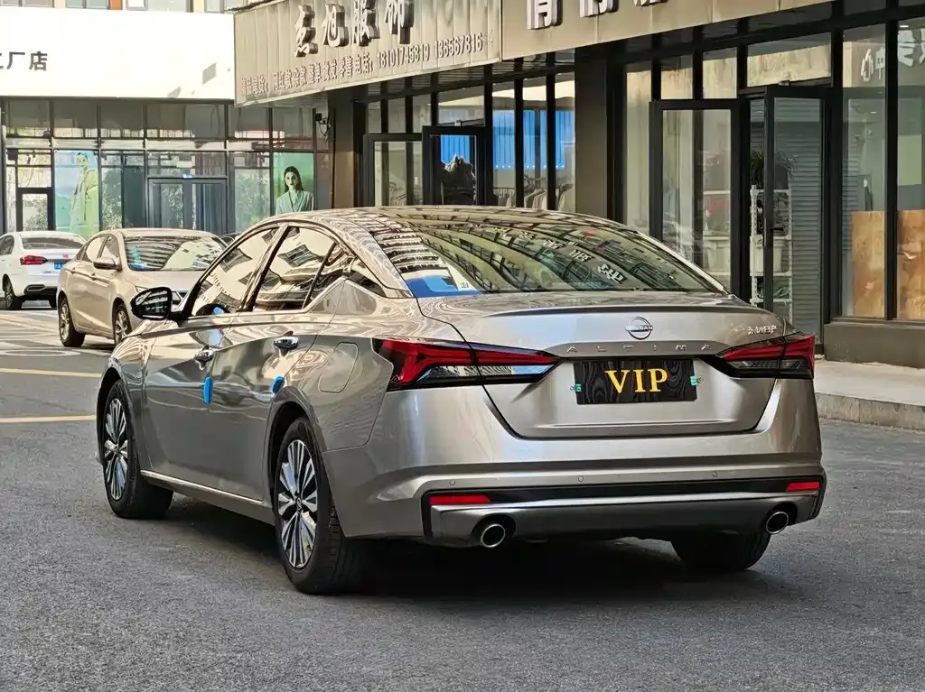 Nissan Teana 2023 из CN, фото 4