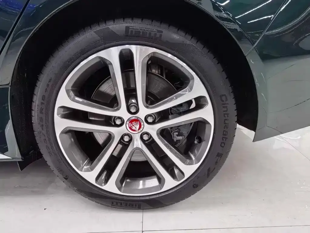 Jaguar XEL 2023 из CN, фото 4