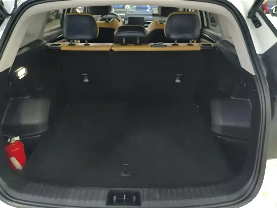 Geely Boyue L 2023 из CN, фото 5