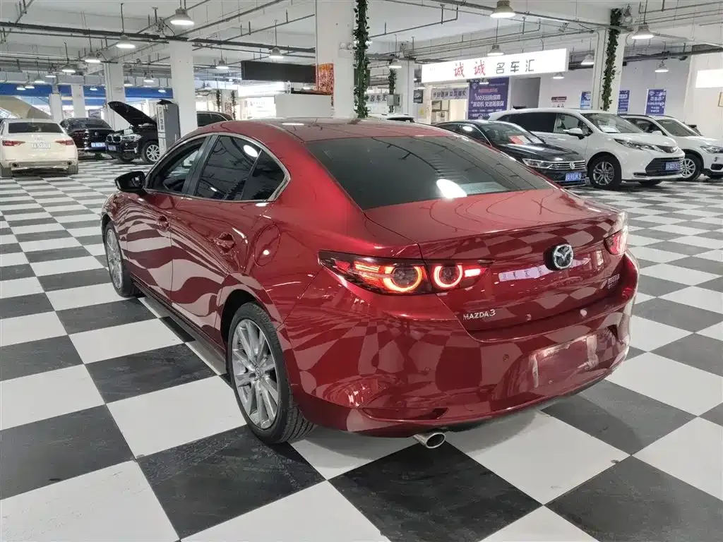 Mazda 3 Axela 2021 из CN, фото 8