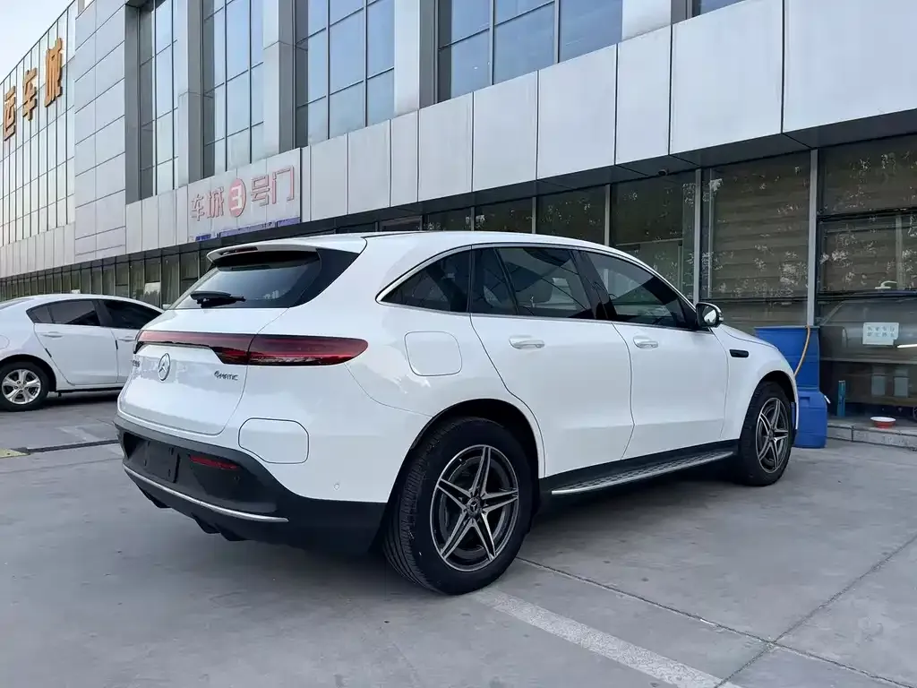 Mercedes-Benz EQC 2021 из CN, фото 3