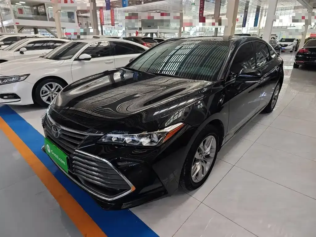Toyota Avalon 2022 из CN, фото 2