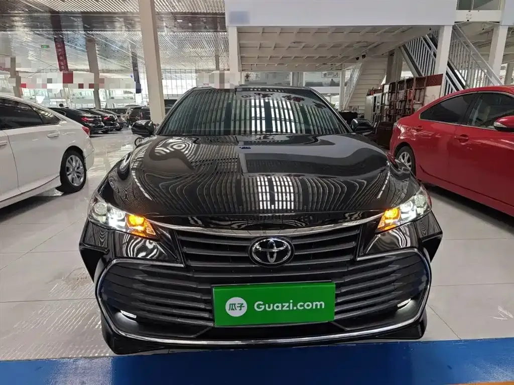 Toyota Avalon 2022 из CN, фото 6