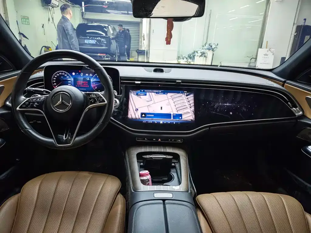 Mercedes-Benz E-Class 2024 из CN, фото 6