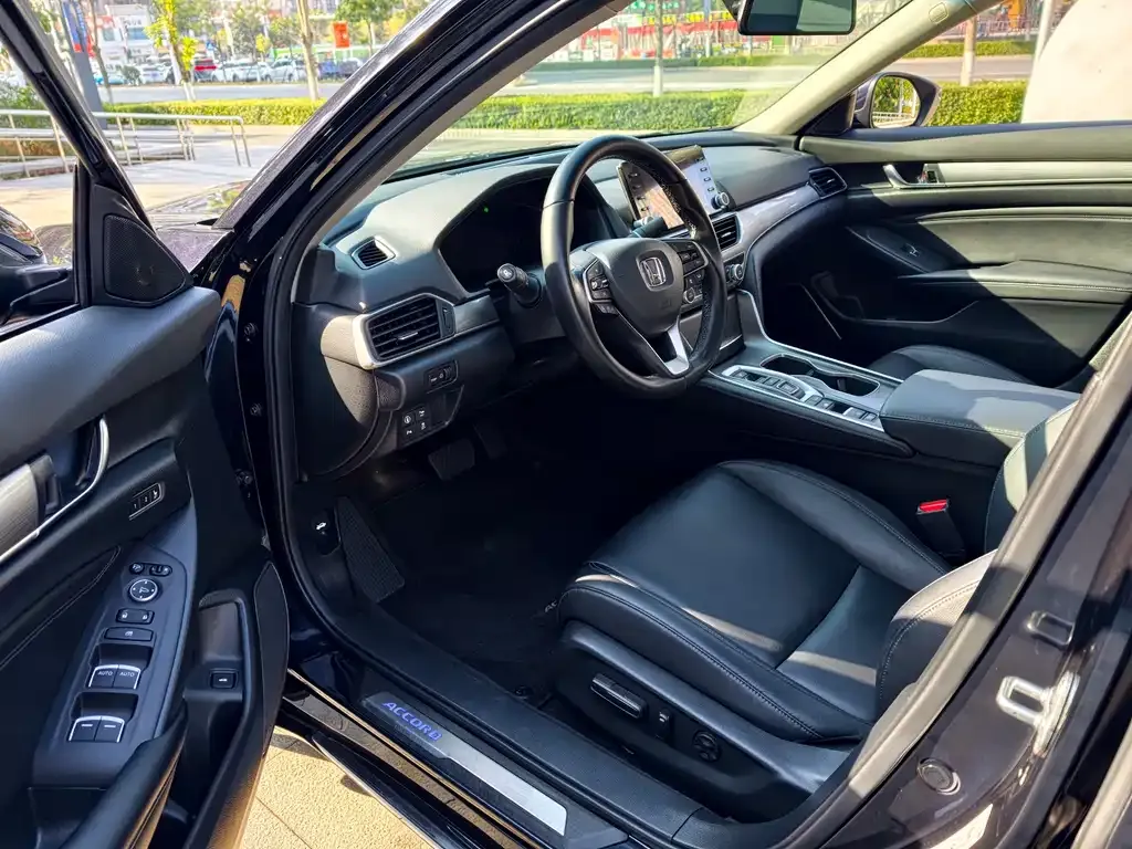 Honda Accord 2021 из CN, фото 8