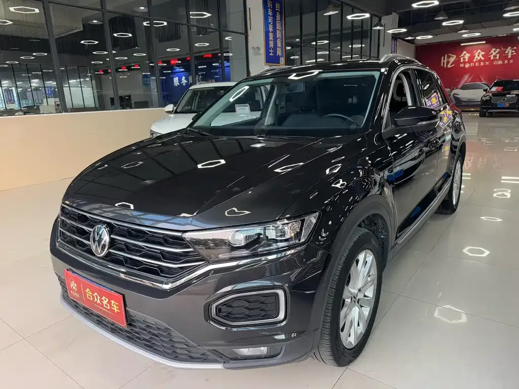 Volkswagen T-Roc 2023 из CN, фото 1