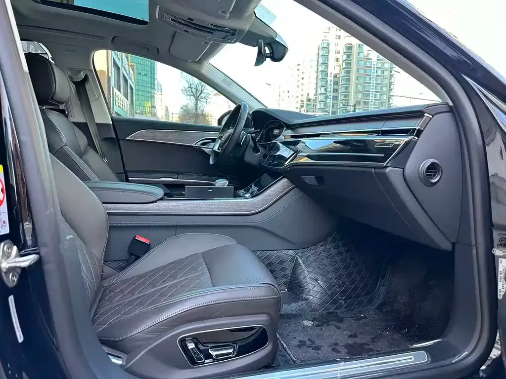Audi A8 2023 из CN, фото 5