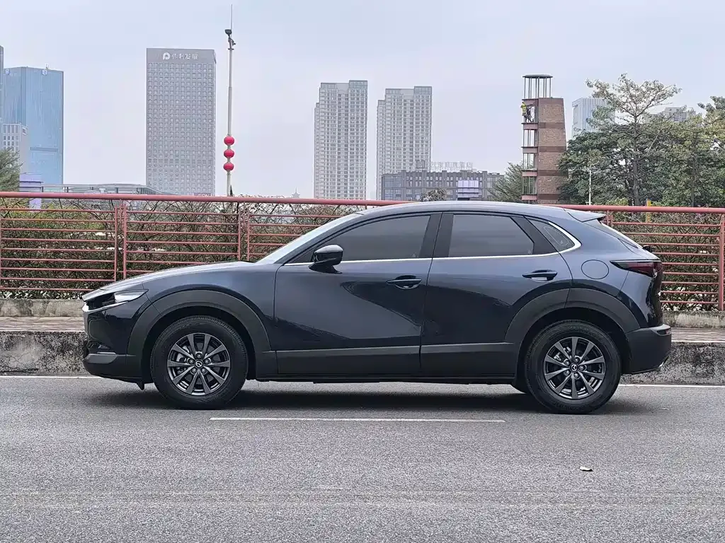 Mazda CX-30 2021 из CN, фото 3