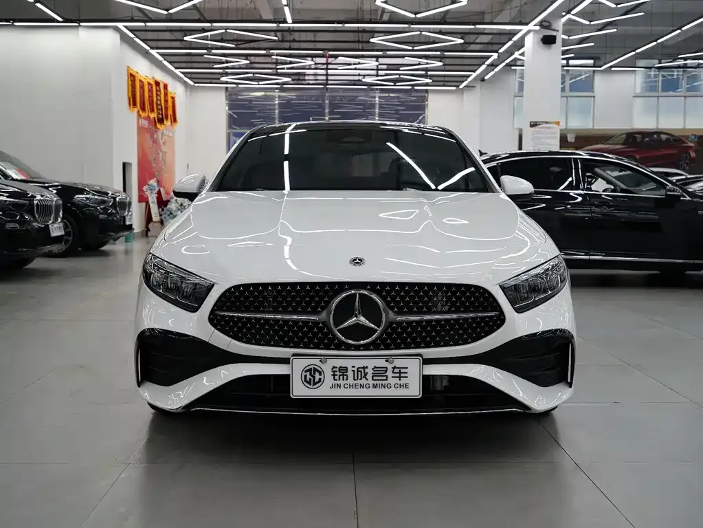 Mercedes-Benz A-Class 2024 из CN, фото 10