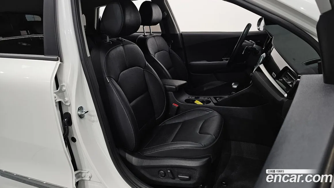 Kia Niro 2022 из KR, фото 6