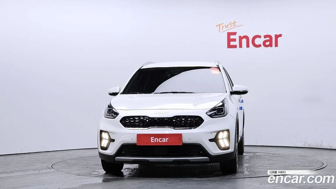 Kia Niro 2022 из KR, фото 2