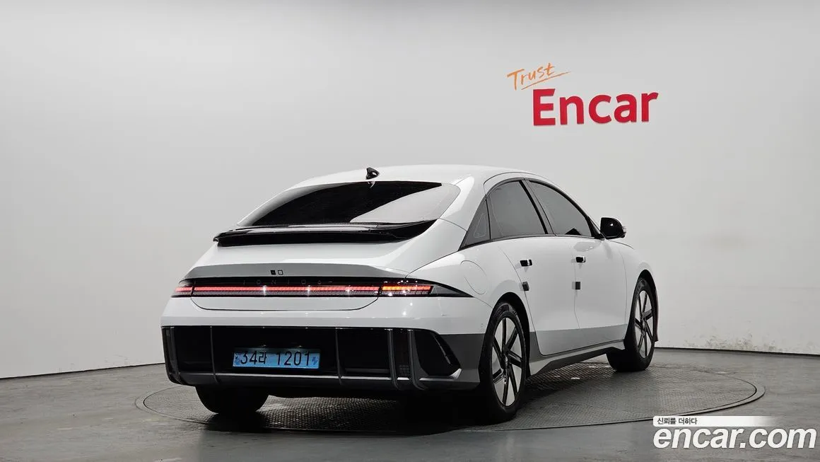 Hyundai Ioniq6 2023 из KR, фото 8