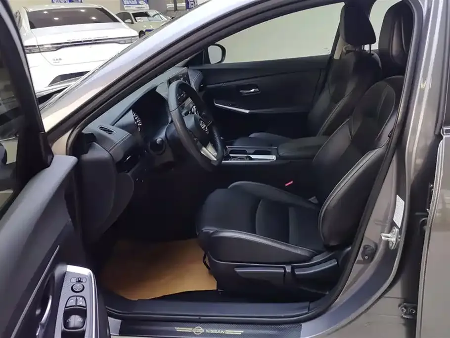 Nissan Sylphy 2023 из CN, фото 4