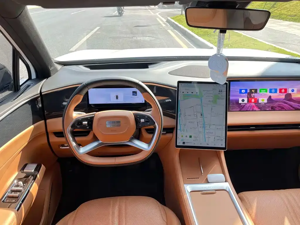 Geely Galaxy L7 2025 из CN, фото 9