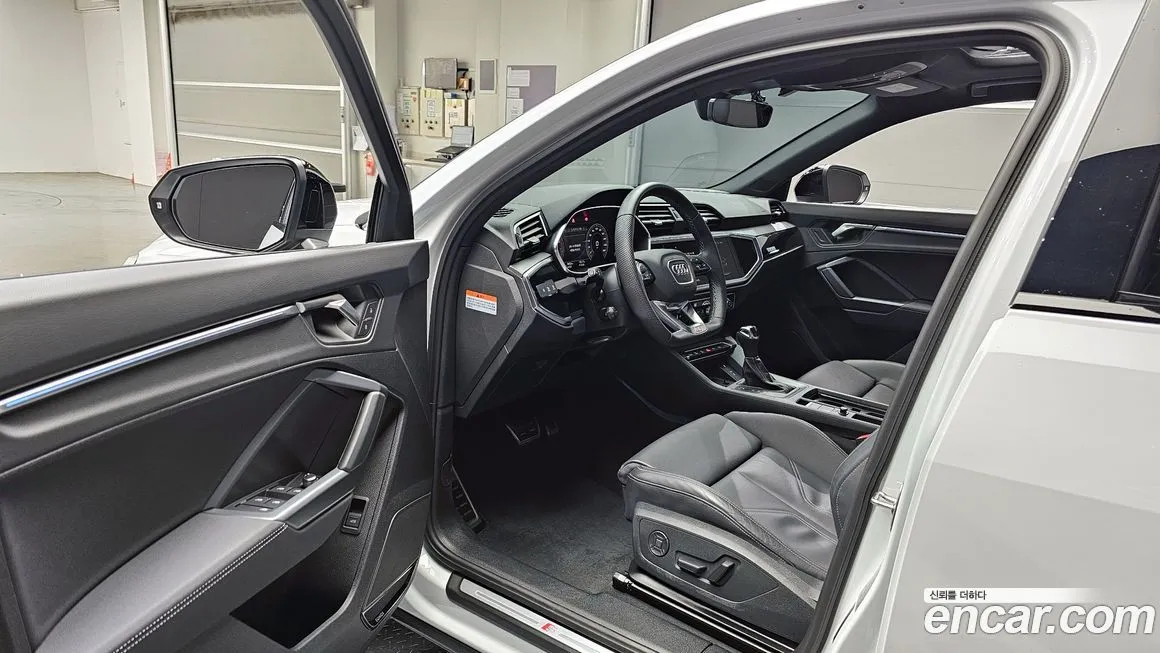 Audi Q3 2025 из KR, фото 7