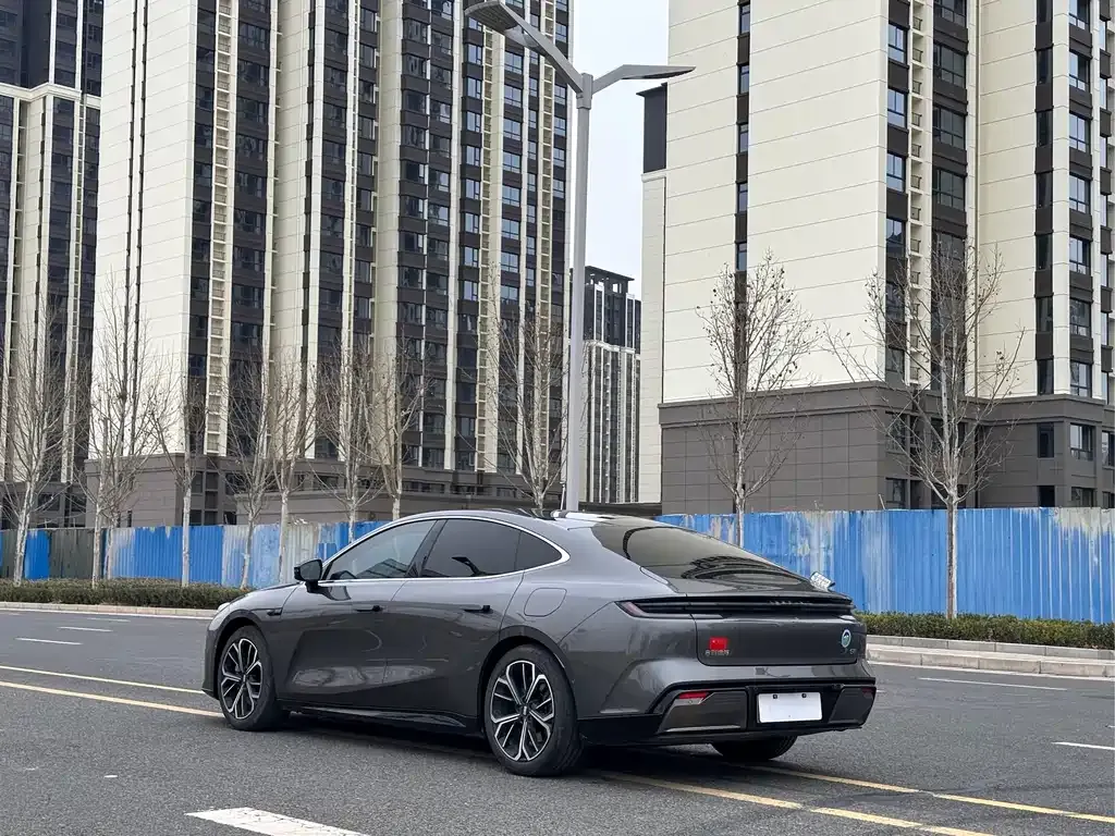 Geely Galaxy E8 2025 из CN, фото 3