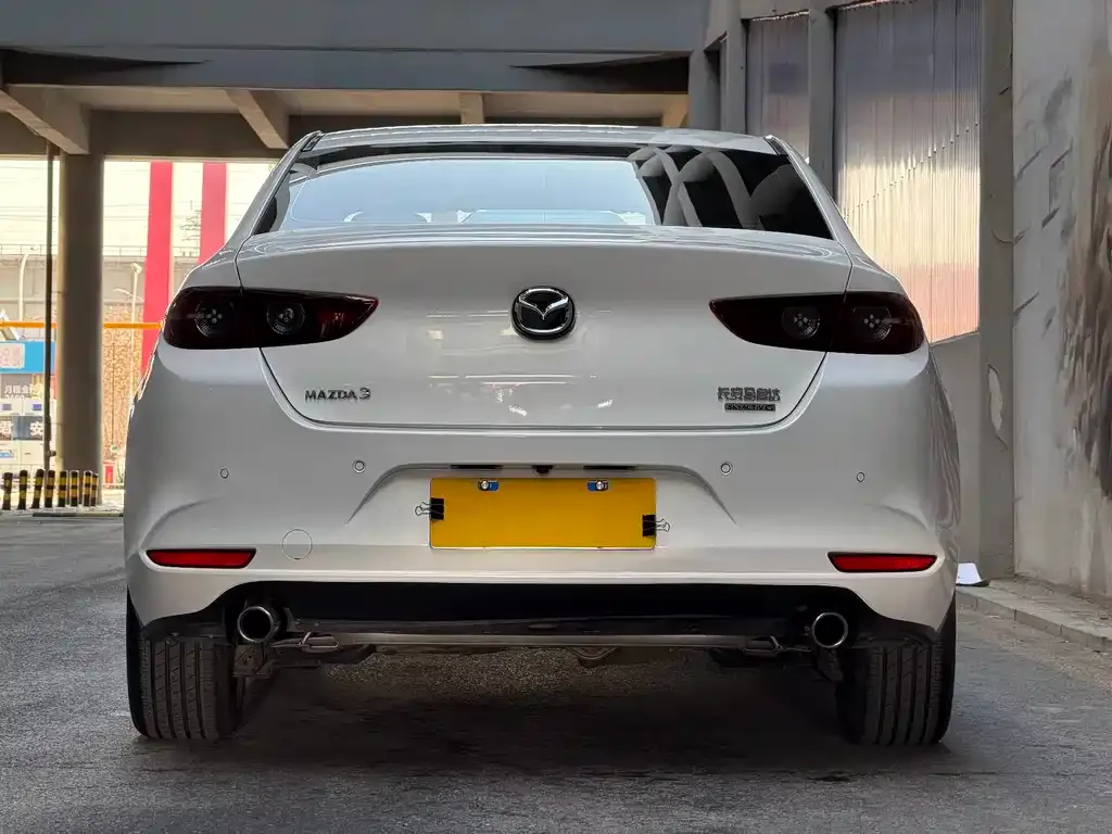 Mazda 3 Axela 2024 из CN, фото 5