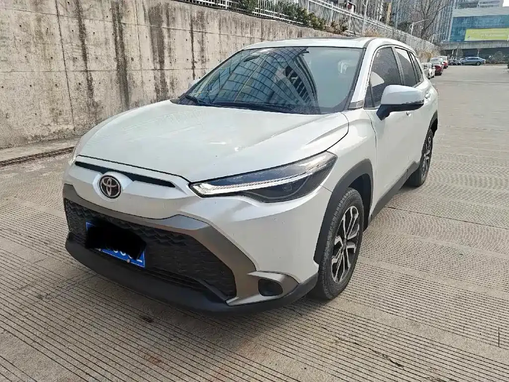 Toyota Frontlander 2023 из CN, фото 1
