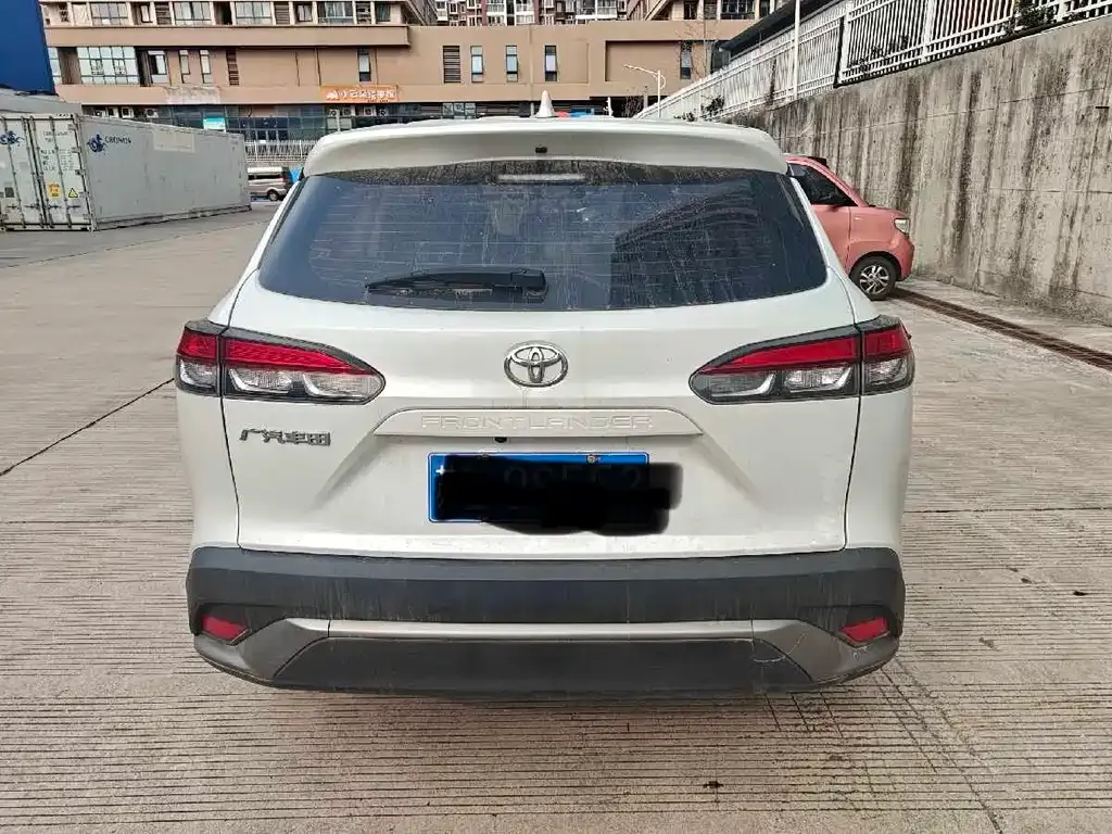 Toyota Frontlander 2023 из CN, фото 8
