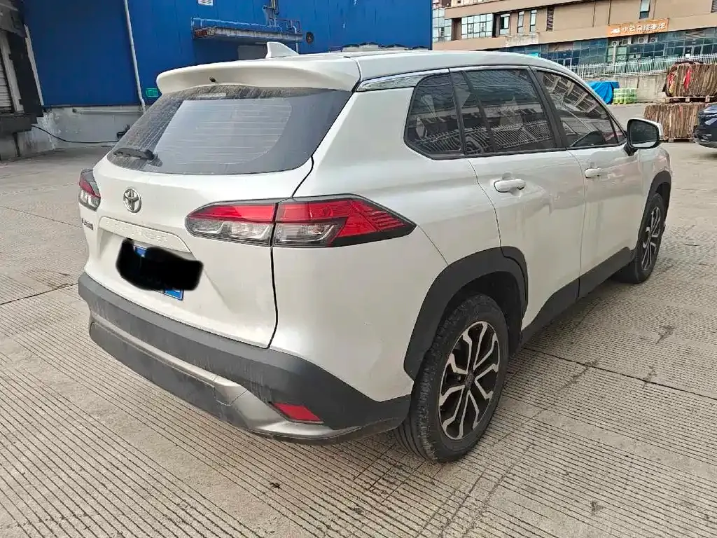 Toyota Frontlander 2023 из CN, фото 10