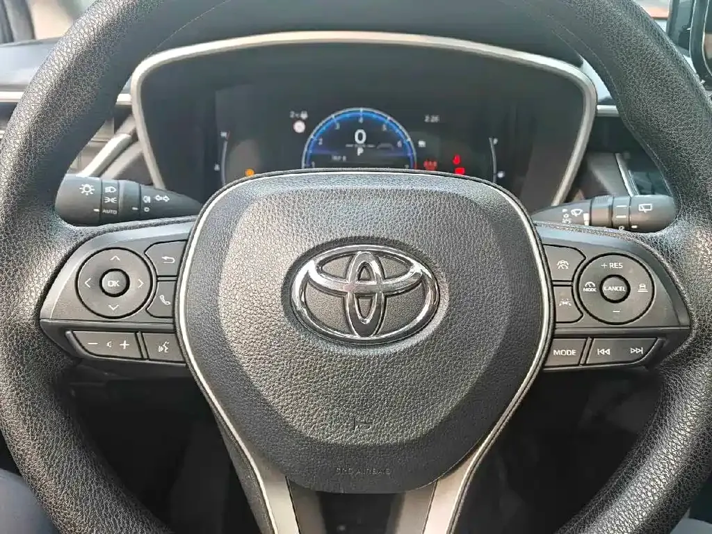 Toyota Frontlander 2023 из CN, фото 9