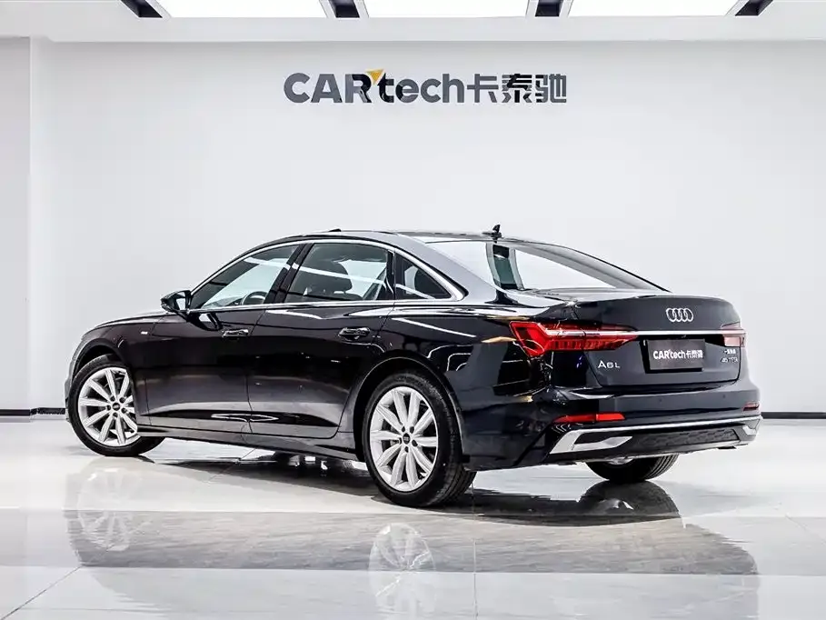 Audi A6L 2023 из CN, фото 10