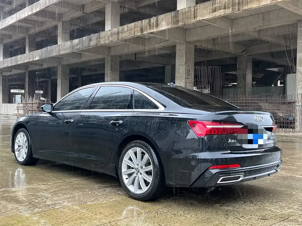 Audi A6L 2021 из CN, фото 6