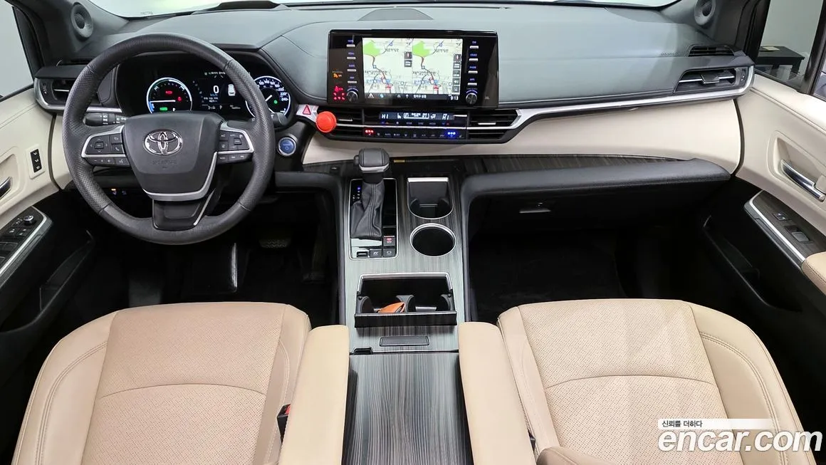 Toyota Sienna 2024 из KR, фото 7