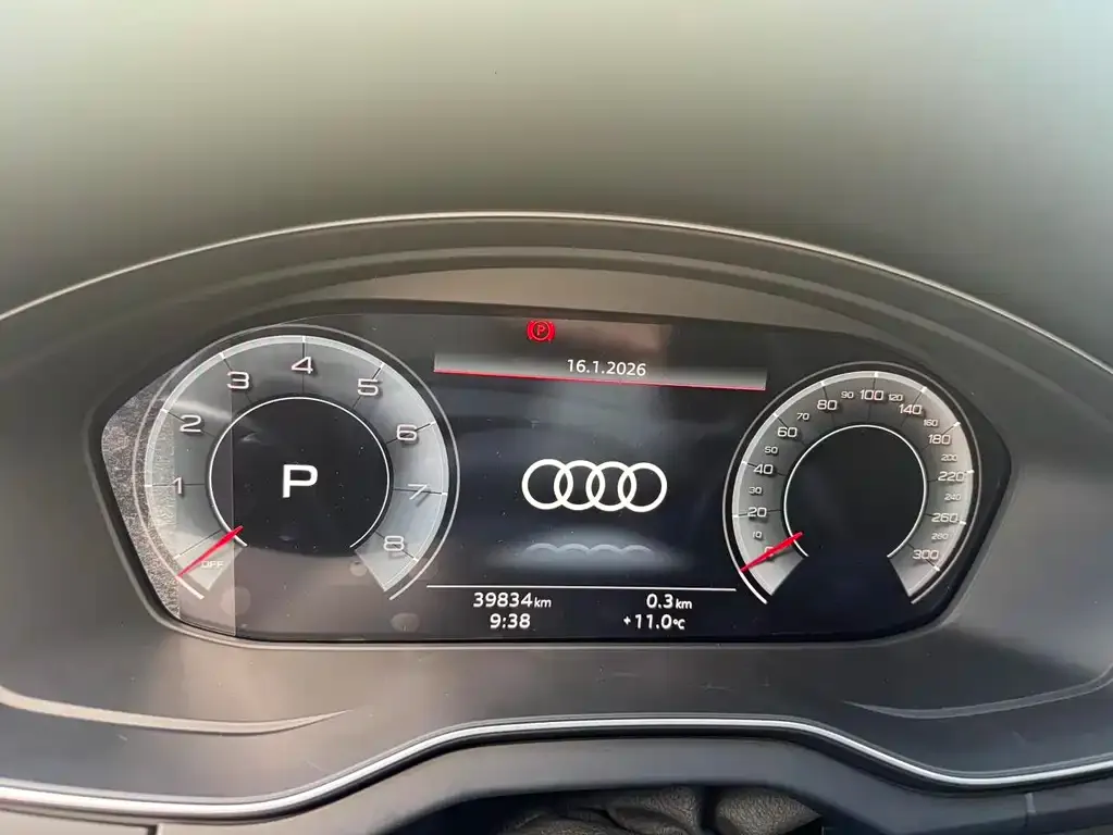 Audi Q5L Sportback 2023 из CN, фото 3