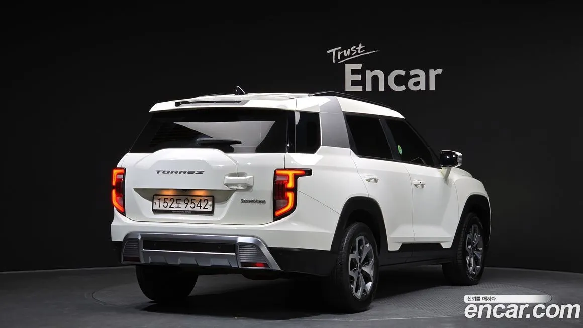 KG Mobility (Ssangyong) Torres 2023 из KR, фото 4