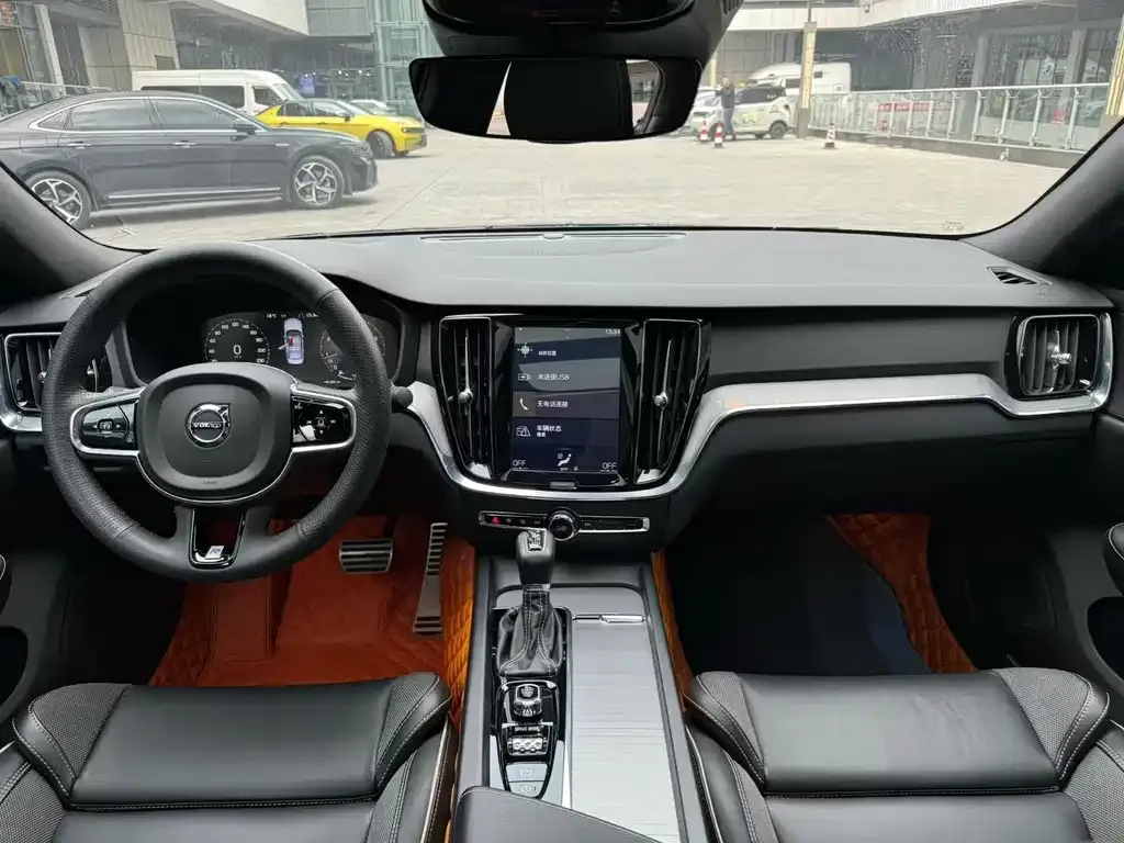 Volvo S60 2022 из CN, фото 5