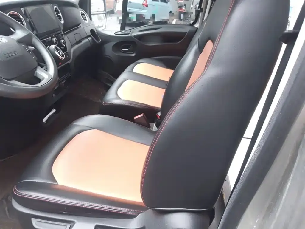 IVECO Ousheng 2022 из CN, фото 6