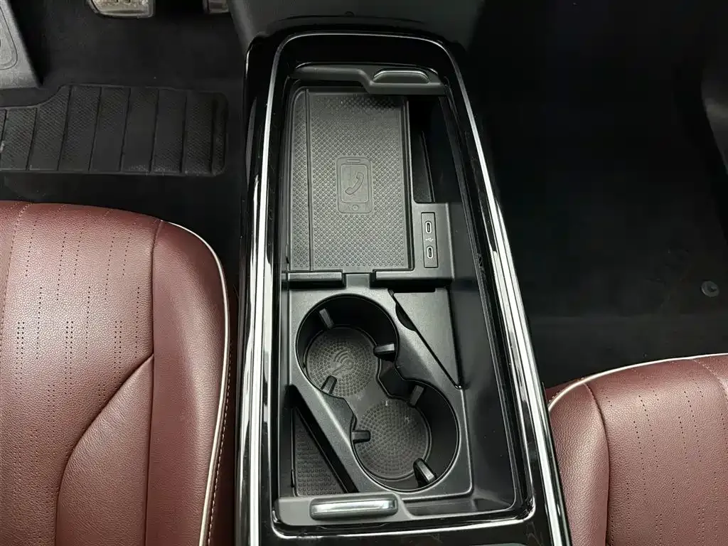 Volkswagen ID.6 X 2022 из CN, фото 8
