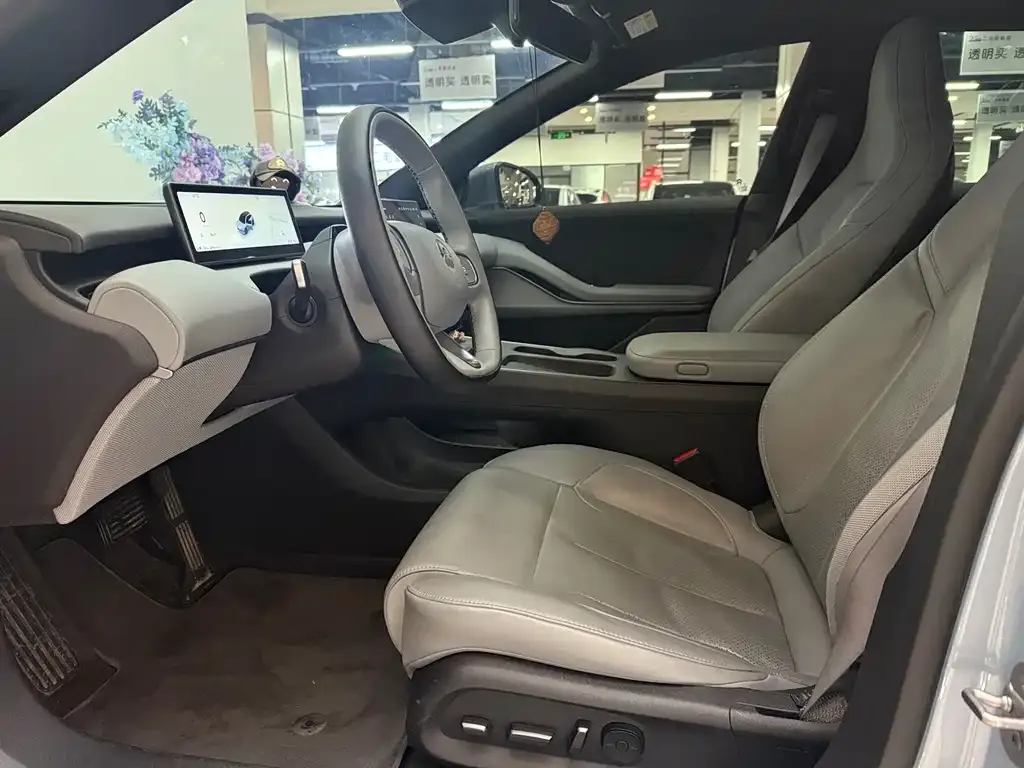 NIO ET5T 2024 из CN, фото 6