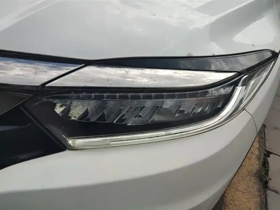 Honda Vezel 2021 из CN, фото 3
