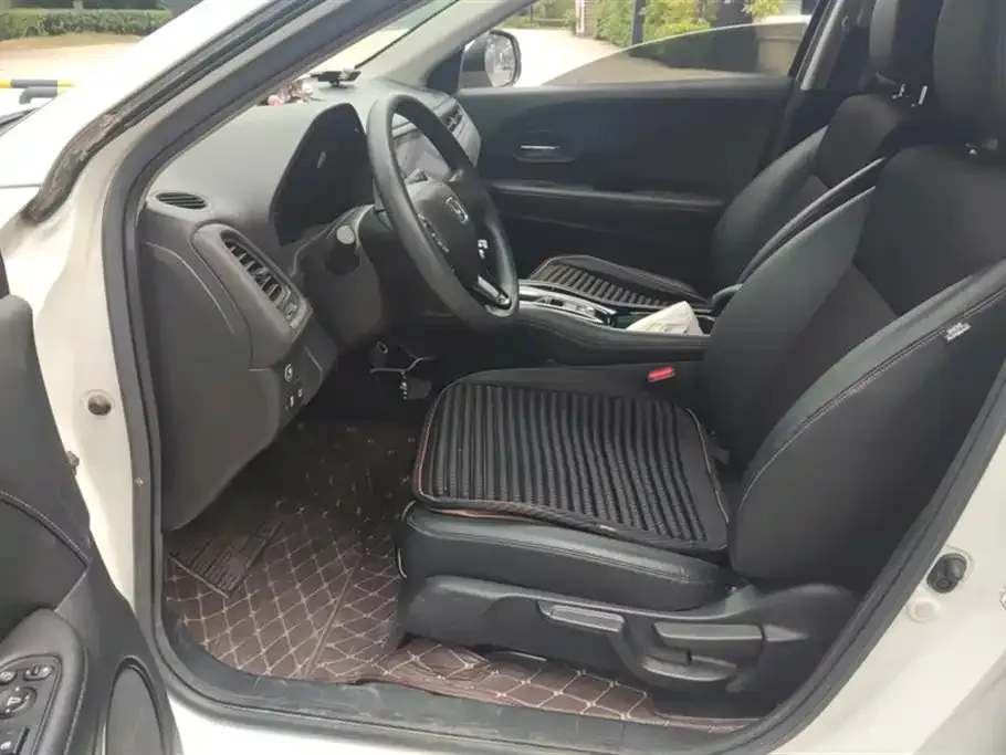 Honda Vezel 2021 из CN, фото 7