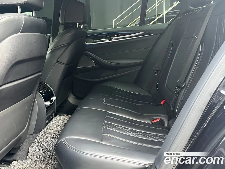 BMW 5-Series 2022 из KR, фото 7