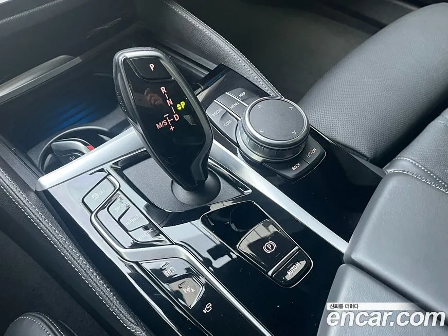 BMW 5-Series 2022 из KR, фото 10