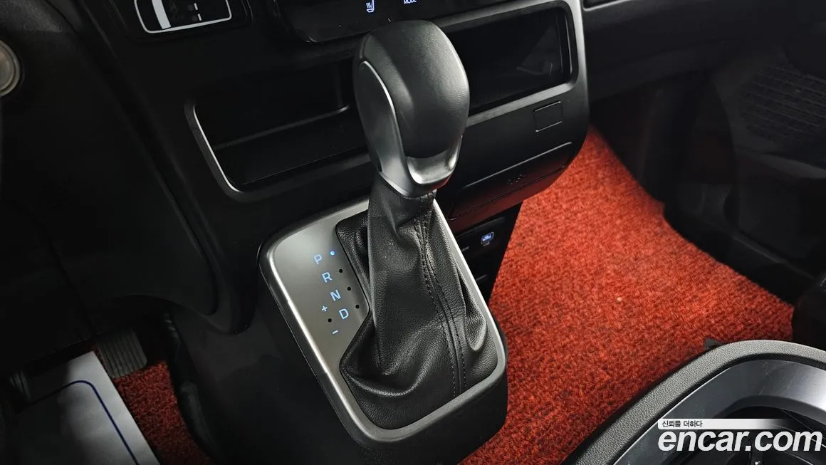 Hyundai Staria 2025 из KR, фото 9