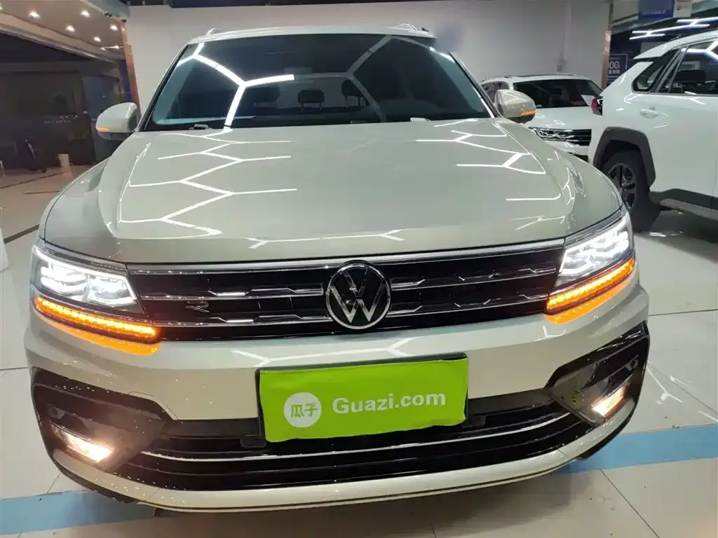 Volkswagen Tiguan L 2021 из CN, фото 6