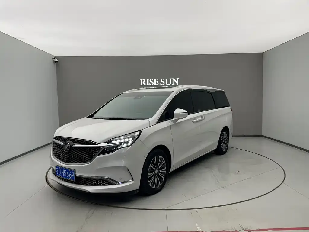 Buick GL8 2022 из CN, фото 1