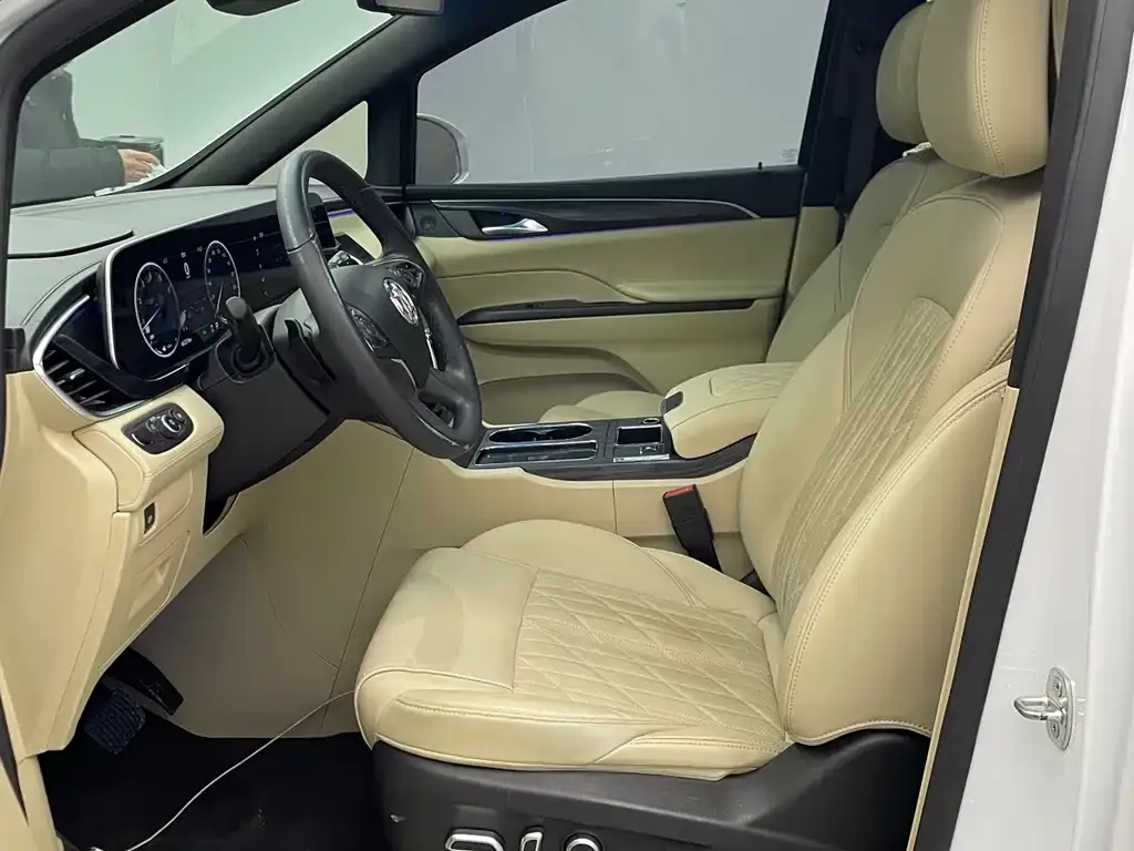 Buick GL8 2022 из CN, фото 8