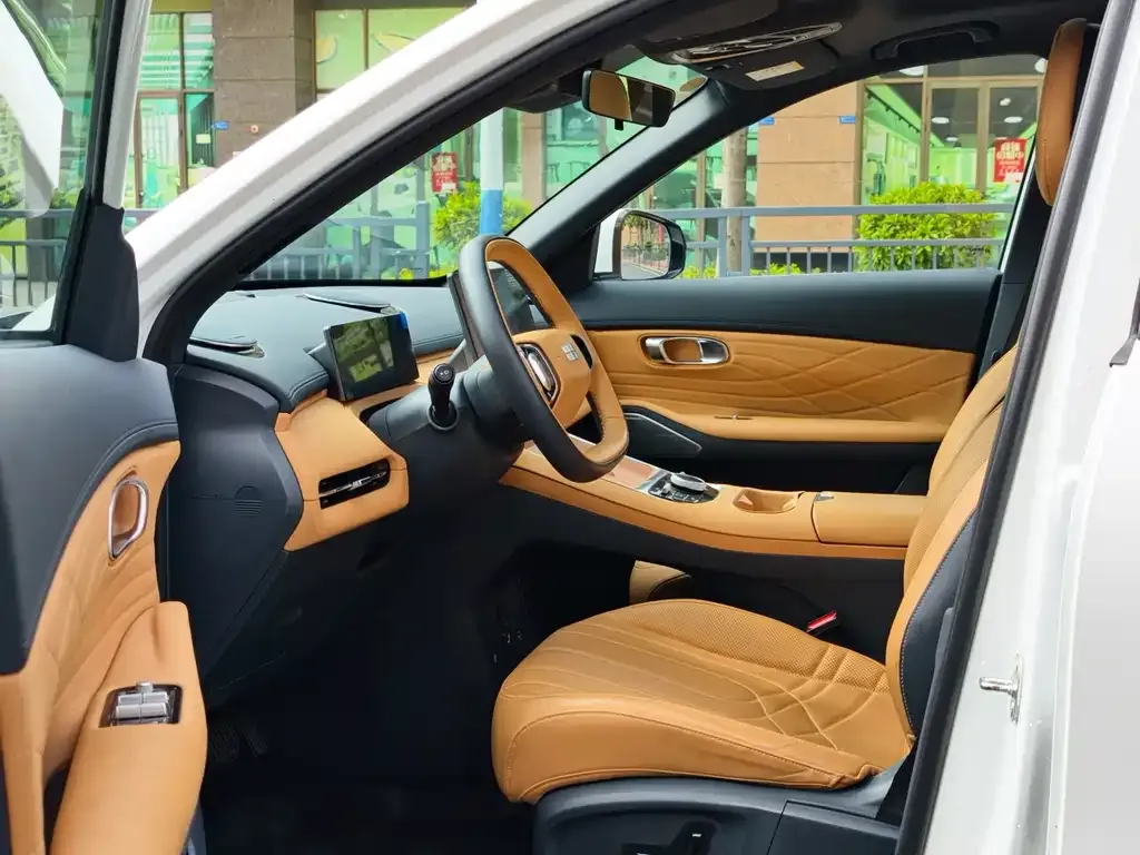 Geely Galaxy Xingjian 7 2025 из CN, фото 5