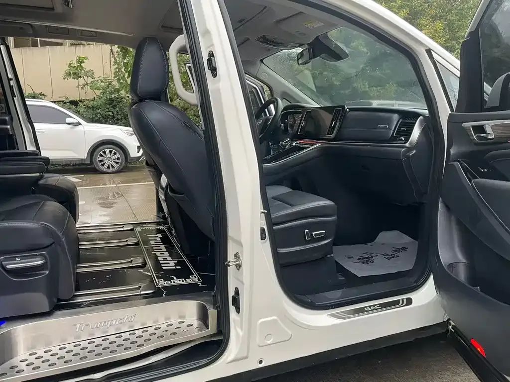 GAC Motor Trumpchi M8 2021 из CN, фото 4