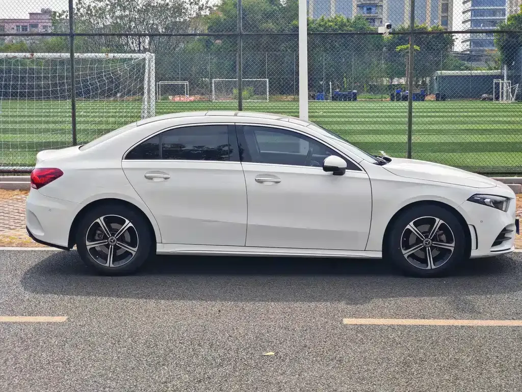 Mercedes-Benz A-Class 2022 из CN, фото 10