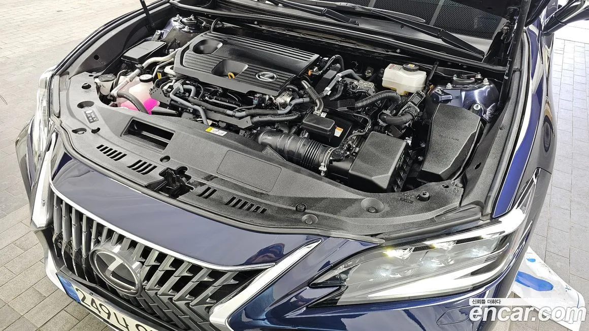 Lexus ES 2024 из KR, фото 9