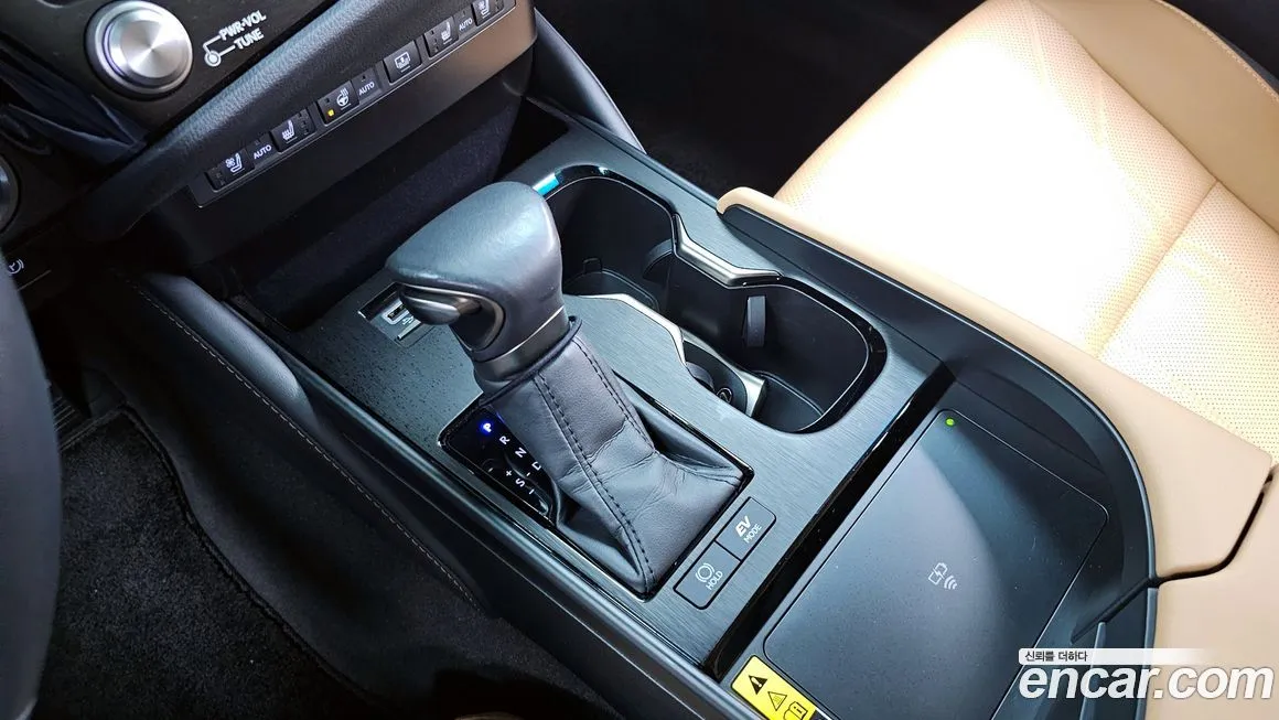 Lexus ES 2024 из KR, фото 4